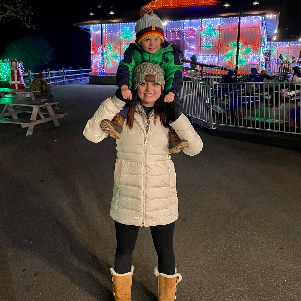 Meet your Posher, Tonia